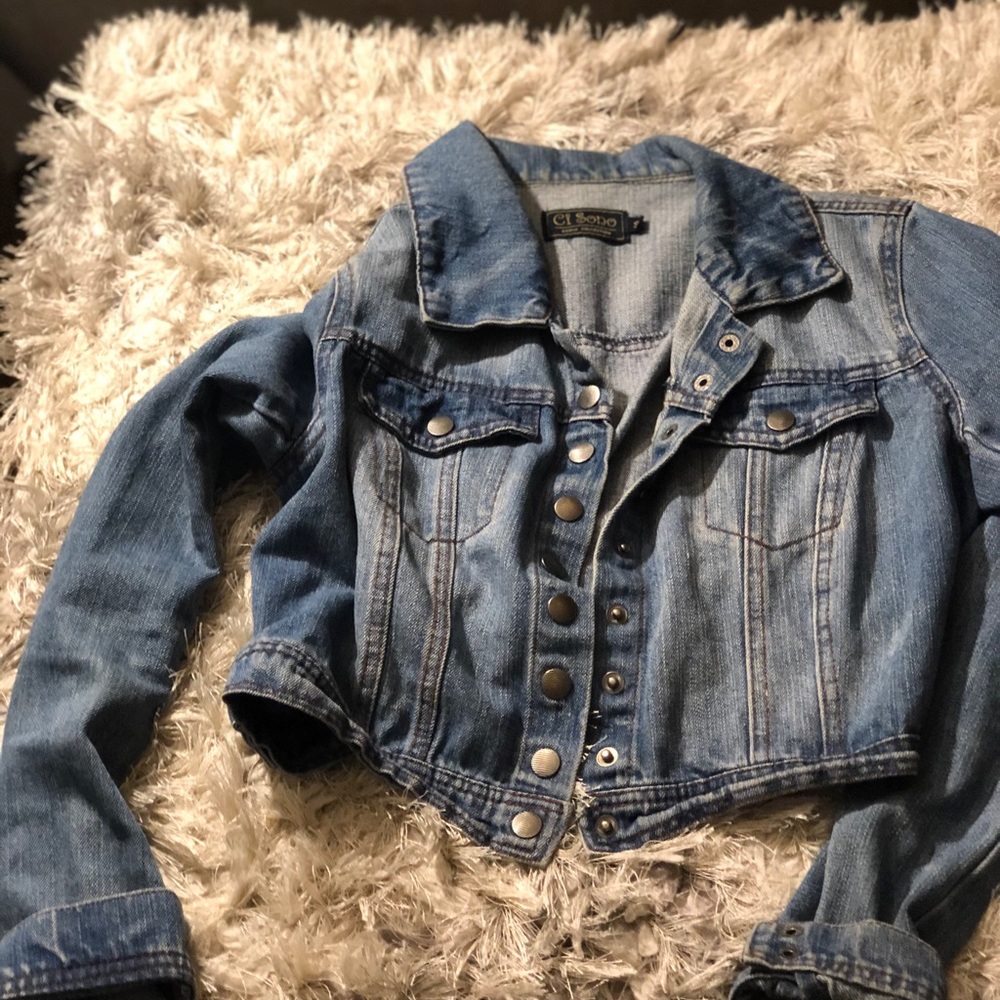 Cropped jean jacket